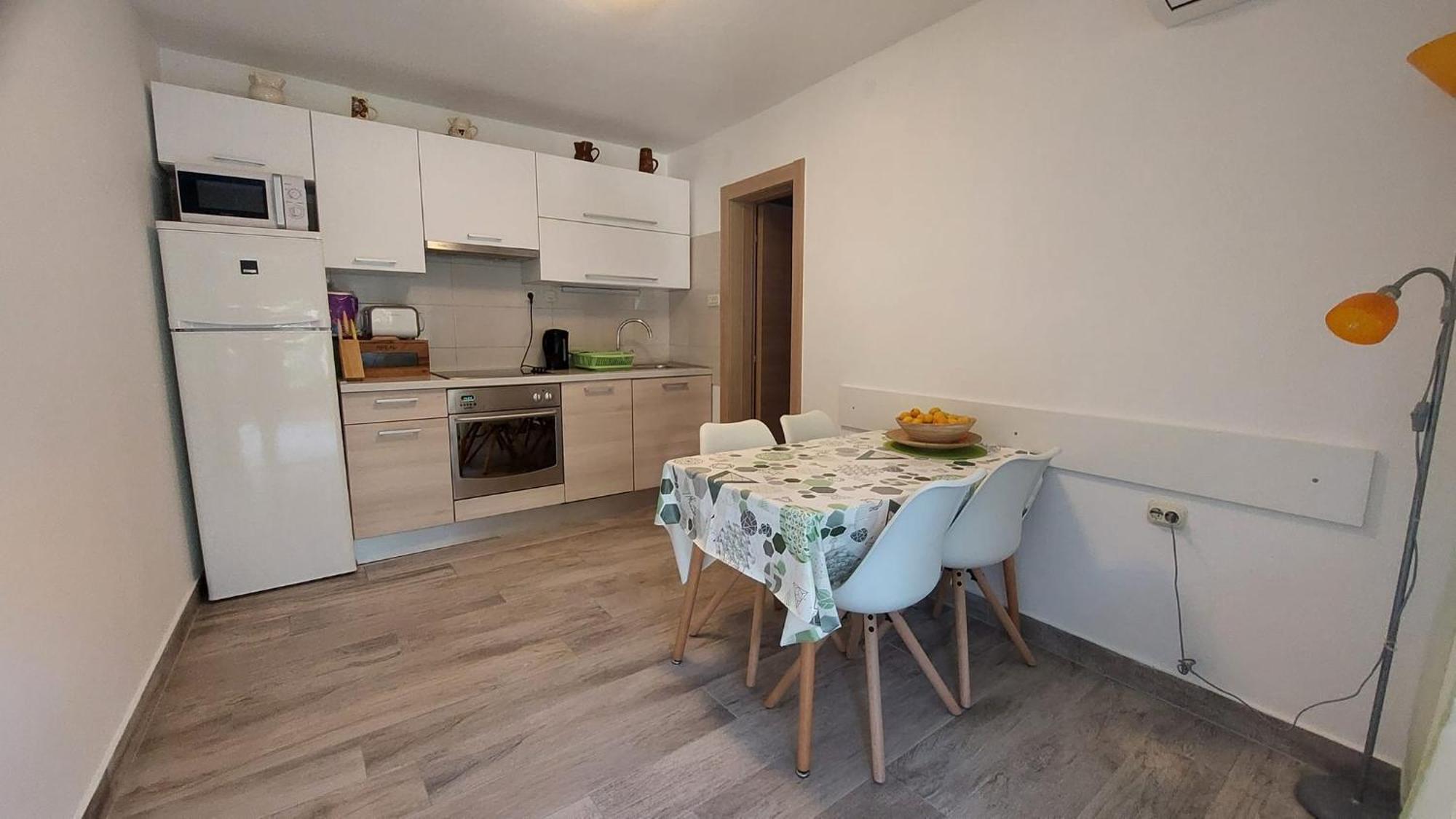 Apartments Nicole Pula Ngoại thất bức ảnh