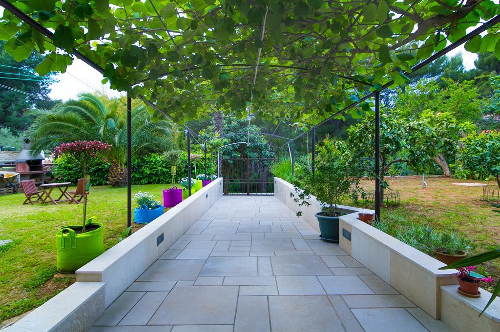 Apartments Nicole Pula Ngoại thất bức ảnh